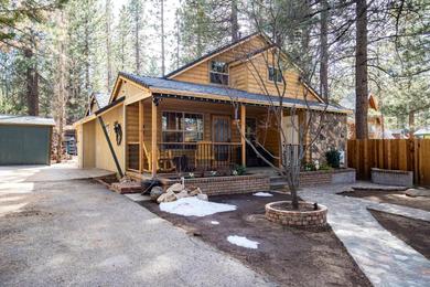Sunny Forest Cottage #1924 by Big Bear Vacations