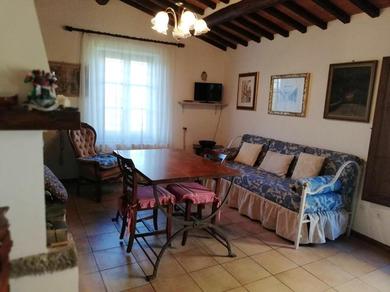 Apartments One bedroom appartement with garden and wifi at Provincia di Siena