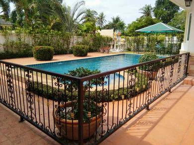 Дом отдыха Villa Suwanna Pattaya - private pool & garden