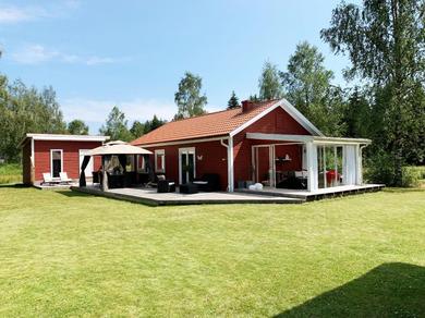 Holiday home Very nice and family friendly holiday home in Dalsland