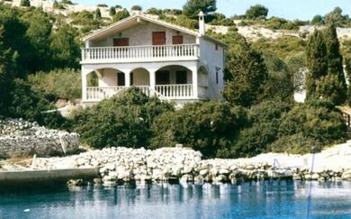 Holiday home Secluded fisherman's cottage Cove Dragisina, Kornati - 12150