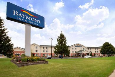 Отель Baymont by Wyndham Mackinaw City
