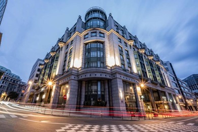 Отель Radisson Collection Grand Place Brussels