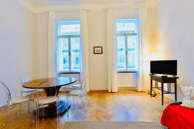 Apartments Beautiful Viennese Flat In The City Centre