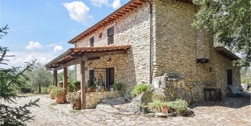 Holiday home Beautiful home in Poggio Moiano with 4 Bedrooms and WiFi