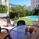 Apartments Light apartment with communal pool and walking distance to the beach