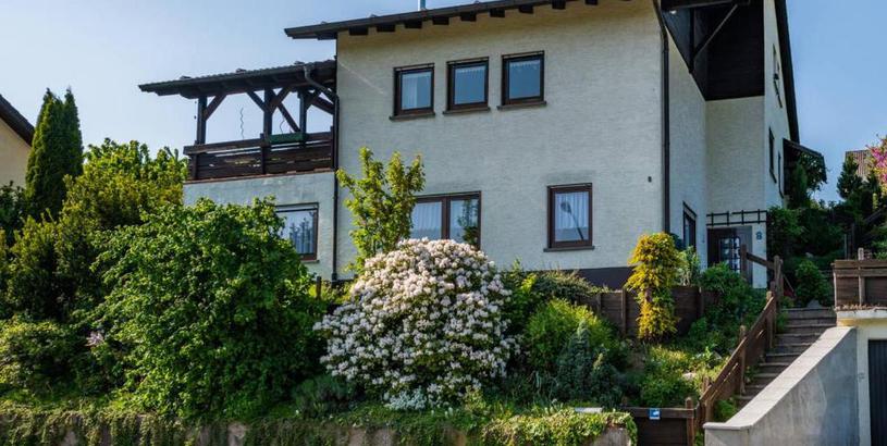 Апартаменты Odenwald Apartment große helle Ferienwohnung in Weinheim-Oberflockenbach