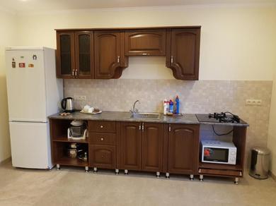 Домик из двух комнат + кухня столовая с удобствами, со своим двориком под ключ