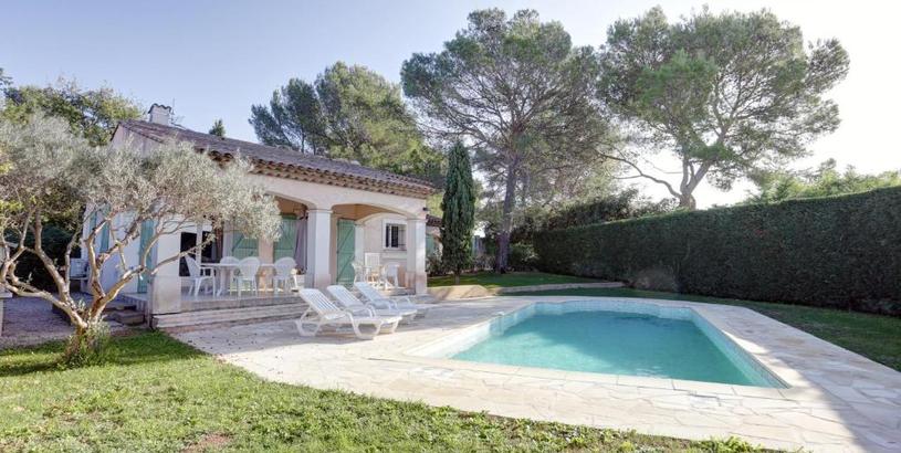 Villa villa de charme, 8 pers, climatisée, piscine chauffée, calme garanti