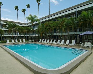 Hotel Lantern Inn & Suites - Sarasota