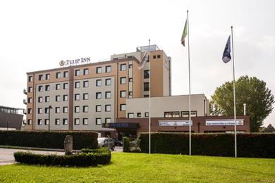 Отель Tulip Inn Padova