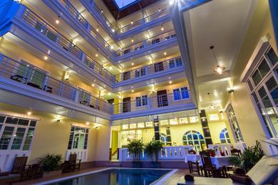 Отель Grand Bayon Siem Reap Hotel