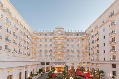 Отель Grand Hotel Palace