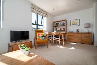 Apartments GuestReady - Bright quiet flat in lovely area 2 mins from tube station