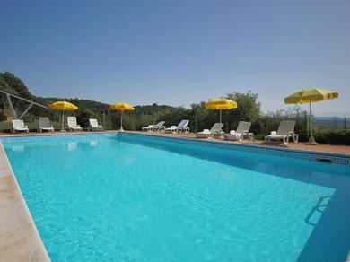 Дом отдыха Farmhouse in Paciano with Swimming Pool Roofed Terrace BBQ