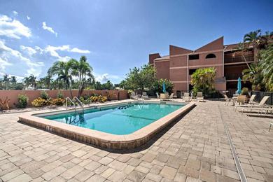 Apartments Resort-Style Condo with Pool 19 Miles to Fort Myers