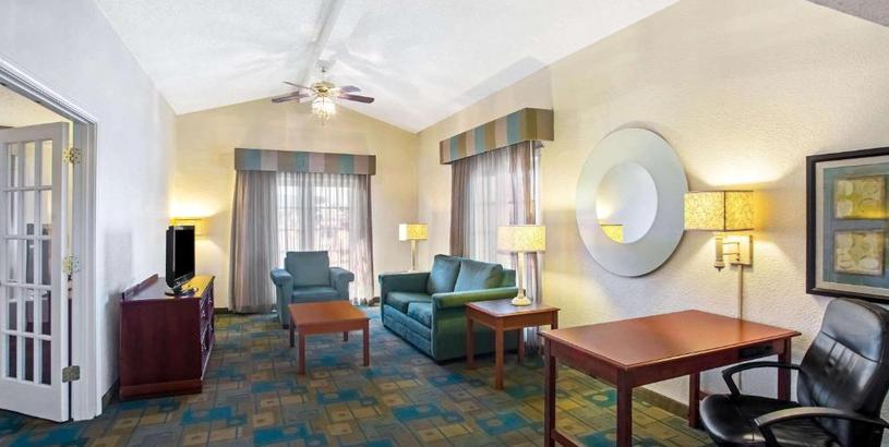 Отель La Quinta Inn by Wyndham Killeen - Fort Hood