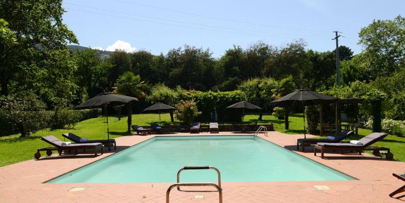 Villa Colle di Compito Villa Sleeps 12 Pool Air Con WiFi