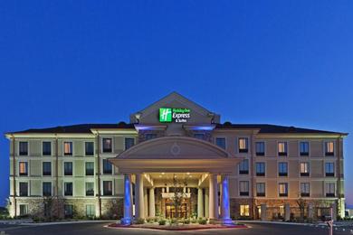 Отель Holiday Inn Express & Suites Poteau, an IHG Hotel