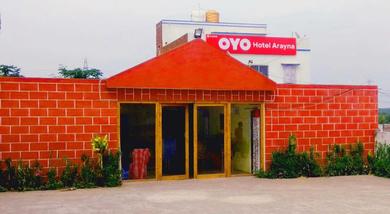 Hotel OYO 90444 Hotel Arayna
