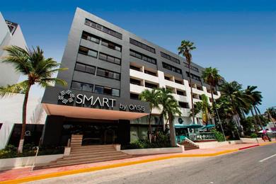 Отель Smart Cancun by Oasis