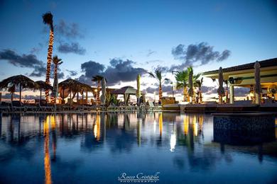 Отель CoolBay Beach & Pool
