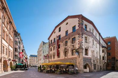 Отель BEST WESTERN Plus Hotel Goldener Adler Innsbruck