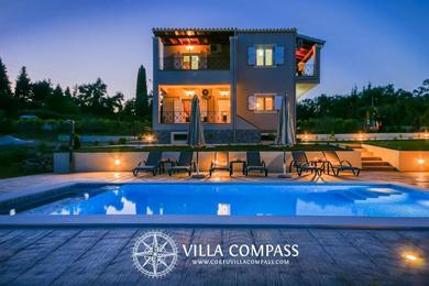 Вилла Villa Compass