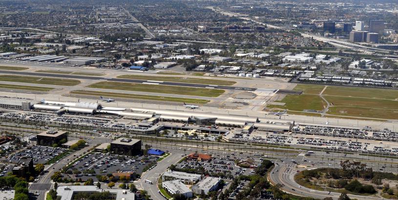 John Wayne Orange County International Airport (SNA), Santa Ana, United States