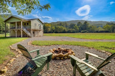 Hotel Peaceful Purlear Vacation Rental with Creek Access!