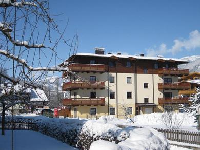 Apartments Avenida Ski & Golf Resort by Alpin Rentals