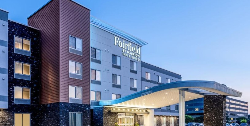Отель Fairfield Inn & Suites Minneapolis North