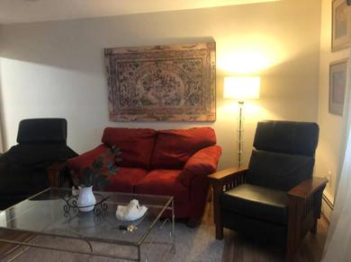 Apartments Bright One BDR Apt. near CMOG and Market St+pets