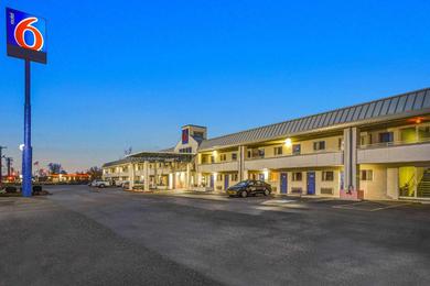 Hotel Motel 6-North Ridgeville, OH - Cleveland Intl Airport - N Ridgeville