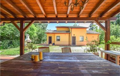 Holiday home Stunning home in Caprino veronese with WiFi and 4 Bedrooms