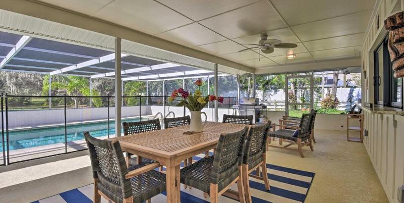 Дом отдыха Sarasota Family Home with Pool - 8 Mi to Beach!