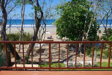 Отель Astonishing beachfront home Steps from the beach w private pool - CASA MANDARINA
