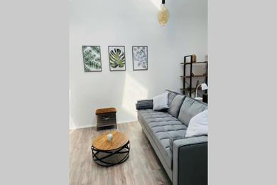 Апартаменты Ganze Wohnung - schönes und helles Loft in Kreuzau