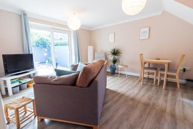 Апартаменты Cosy Brixham apartment with garden close to Town