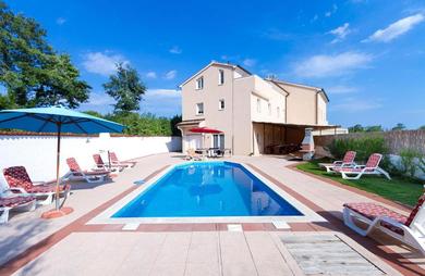 Holiday home Villa-August-M