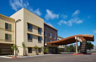 Отель Fairfield Inn & Suites by Marriott San Diego Carlsbad