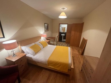 Hotel Elegant Rooms and Suites in Knock