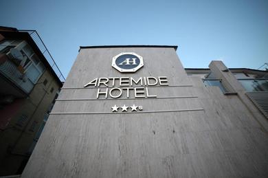 Отель Hotel Artemide