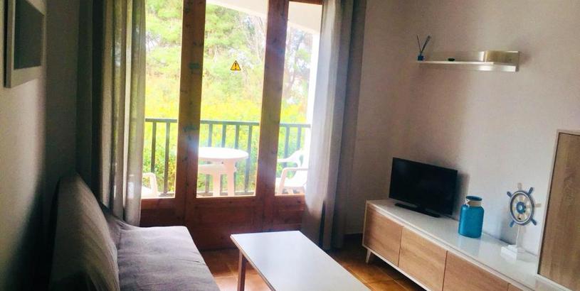 Apartments Apartment with 2 bedrooms in Arenal d'en Castell with shared pool furnished balcony and WiFi