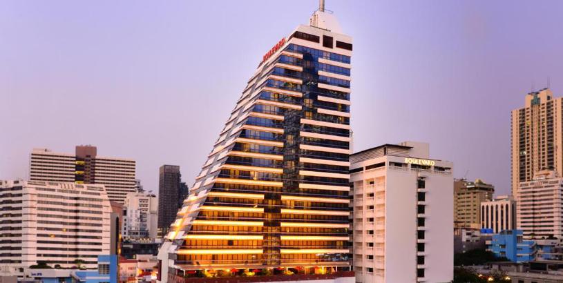 Отель Boulevard Hotel Bangkok Sukhumvit
