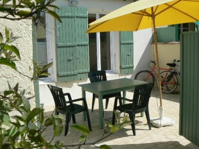 Holiday home Maison La Couarde-sur-Mer, 5 pièces, 6 personnes - FR-1-258-7