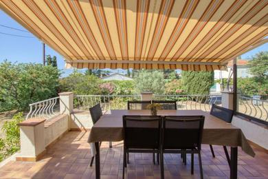 Holiday home LARGE house with GARDEN and TERRACE in BANDOL