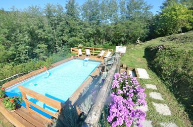 Castelvecchio Pascoli Villa Sleeps 6 Pool Air Con