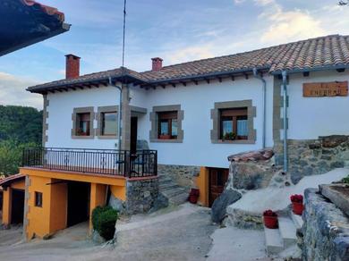 Apartments Casa Rural el Enebral en Potes Picos de Euopa