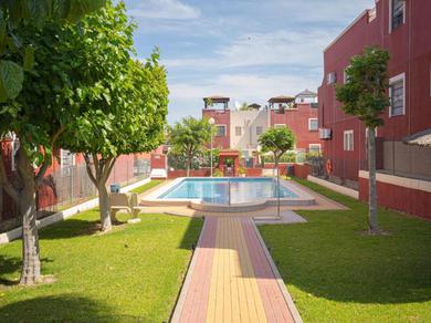Дом отдыха Scenic Holiday Home in Orihuela Costa Alicante with Terrace